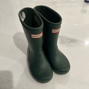 Toddler boy hunter boots